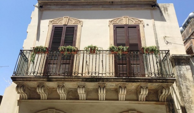 Beautiful house in historical centre of Noto