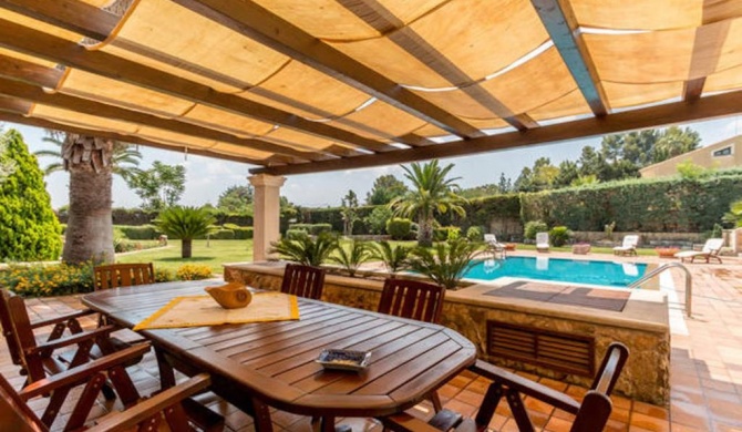 5 bedrooms villa with private pool enclosed garden and wifi at Noto
