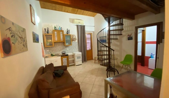 4 bedrooms house with city view balcony and wifi at Palermo 5 km away from the beach