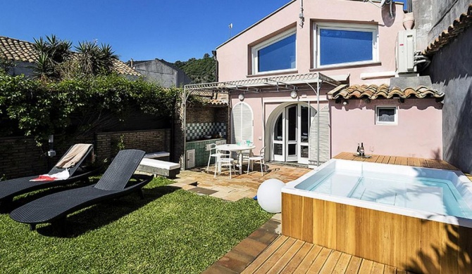 Luxurious Holiday Home in Acireale with Jacuzzi