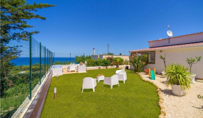 Amazing home in Balestrate with WiFi and 3 Bedrooms