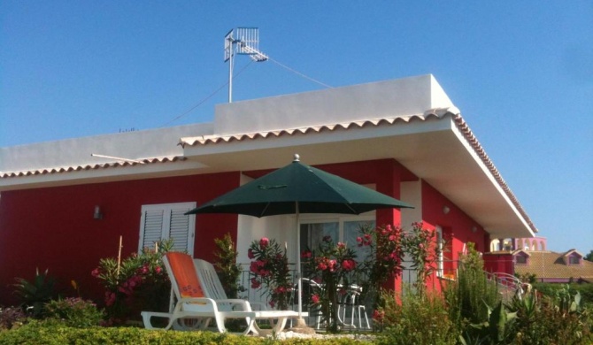 2 bedrooms villa with sea view enclosed garden and wifi at Sciacca 5 km away from the beach