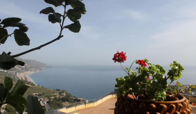 Romantic Stay Apartment - Taormina Holidays