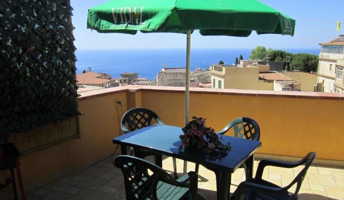 Taormina Terrace sea view