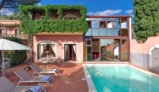 Taormina Villa Sleeps 10 Pool Air Con WiFi
