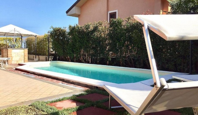 Trecastagni Villa Sleeps 16 Pool Air Con WiFi