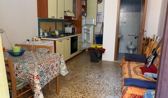 Independent house for rent for the summer months Castellammare del Golfo Tp Zona Centro