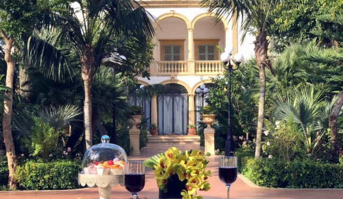 VILLA MARRONE - Luxury Suites & Garden